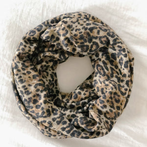 Leopard Sweater Knit Infinity